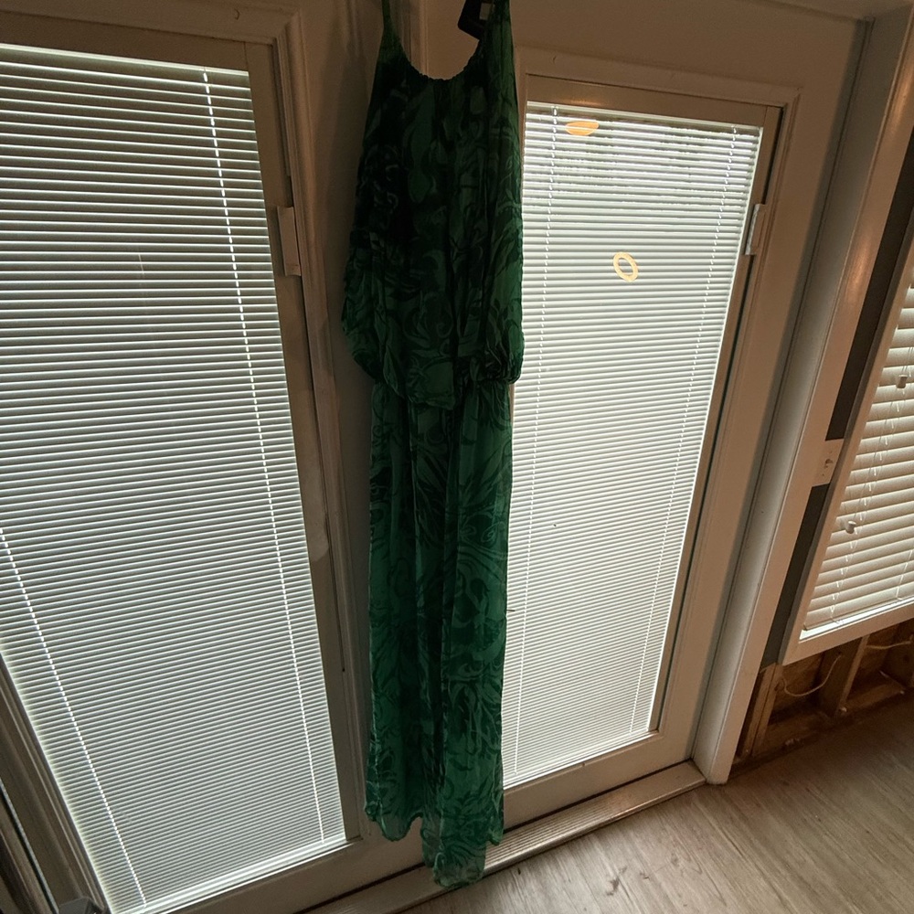 Elegant Green Maxi Dress